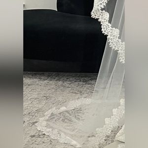 Bridal Two Tier Veil Cathedral Length Light Ivory